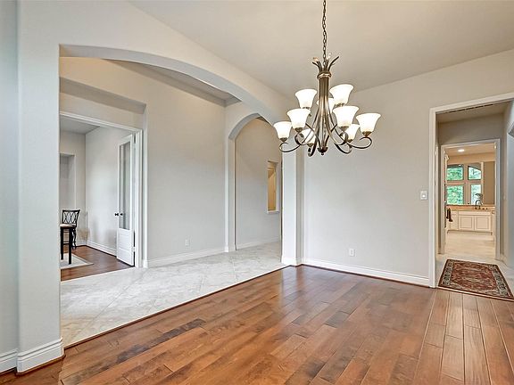 5th image of 139 Trophy Canyon Dr