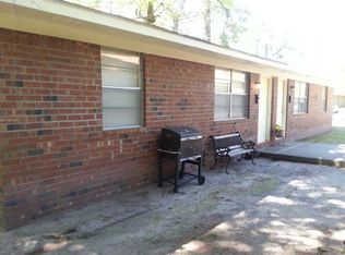 314 S Welborn St, Hinesville, GA 31313