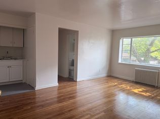 716 Sanford Ave #B, Newark, NJ 07106