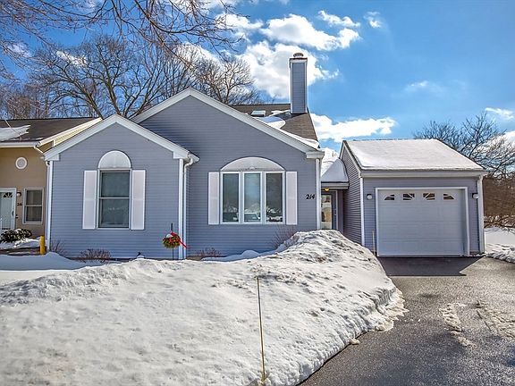 2nd image of 214 Alvord Pl Unit 214