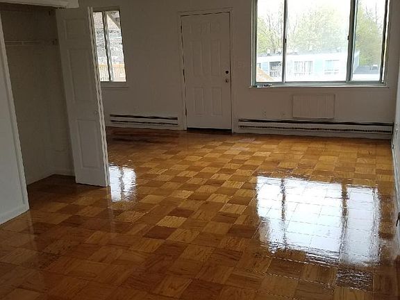 5th image of 409 N Broadway APT 38