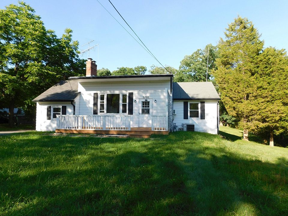 Welcome to 5701 Clermont DR!