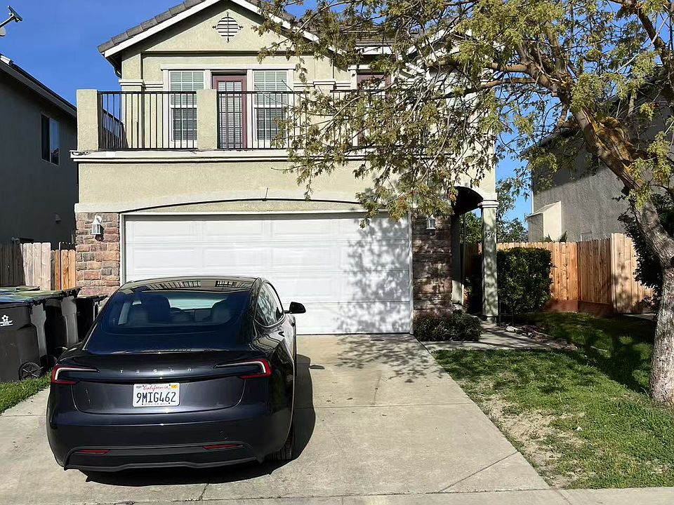 1st image of 3514 Gold Coast Ct