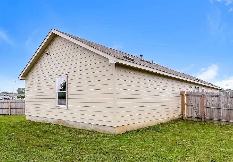 1st image of 5602 Basilica Pl