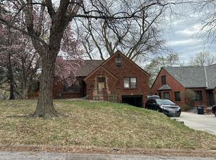 5631 Grant St, Omaha, NE 68104