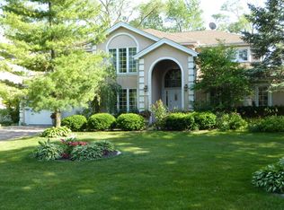 2421 Oak Tree Ln, Park Ridge, IL 60068