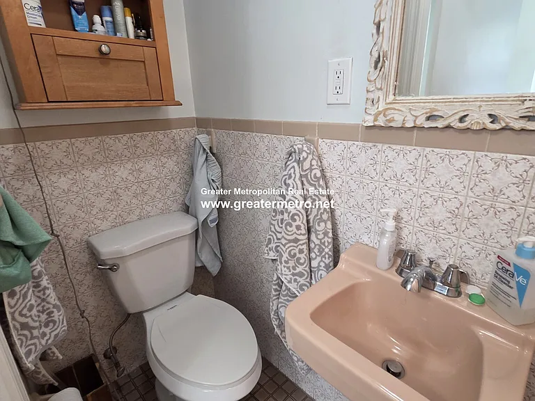 1 Unity St #2R — Photo 14