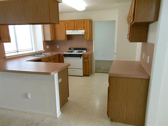 5th image of 13126 Kellies Farm Ln