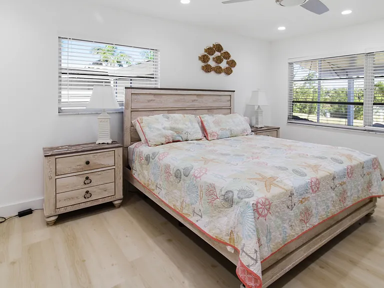 5190 Latham Ter — Photo 18