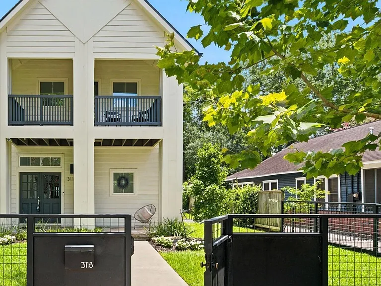 3118 Morrison St — Photo 37