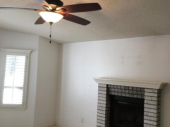 5th image of 2429 John Cox Pl