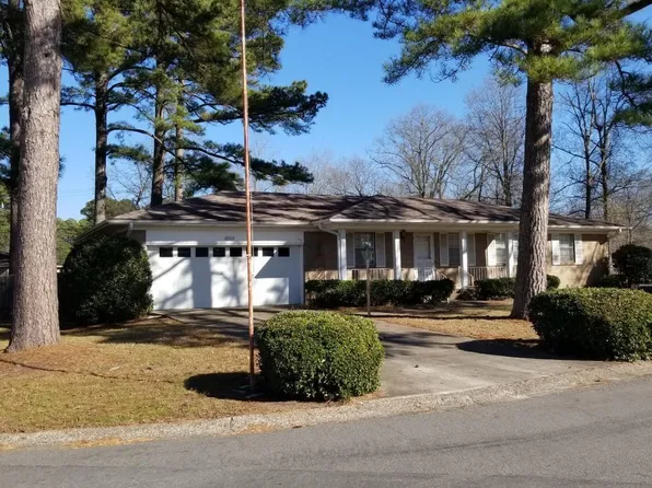 2213 Briarwood Dr, Malvern, AR 72104