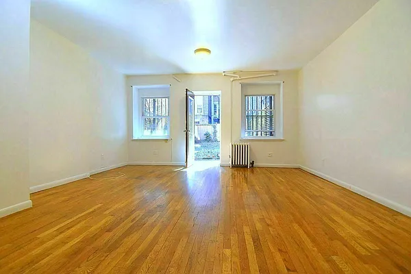 Rented by Manhattan Spaces | media 8