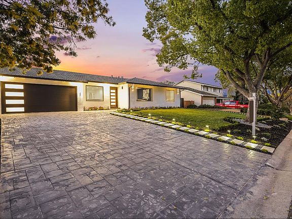 2nd image of 211 Bacigalupi Dr