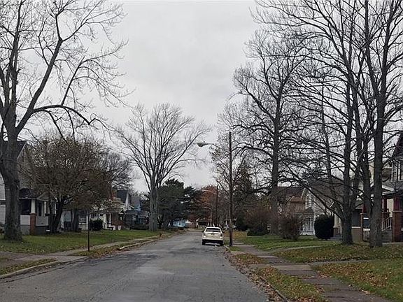 2nd image of 12909 Rexwood Ave