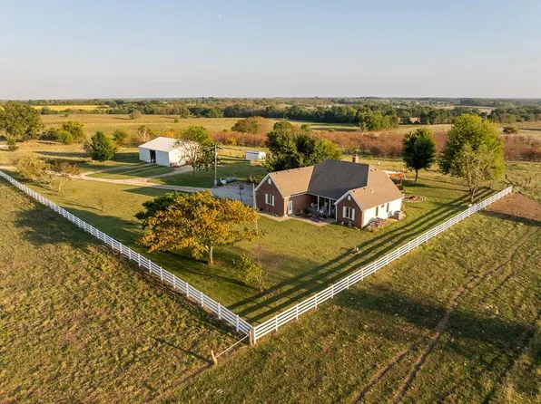800 NW 950th Rd, Blairstown, MO 64726