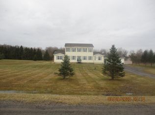7551 Humphrey Rd, Oriskany, NY 13424