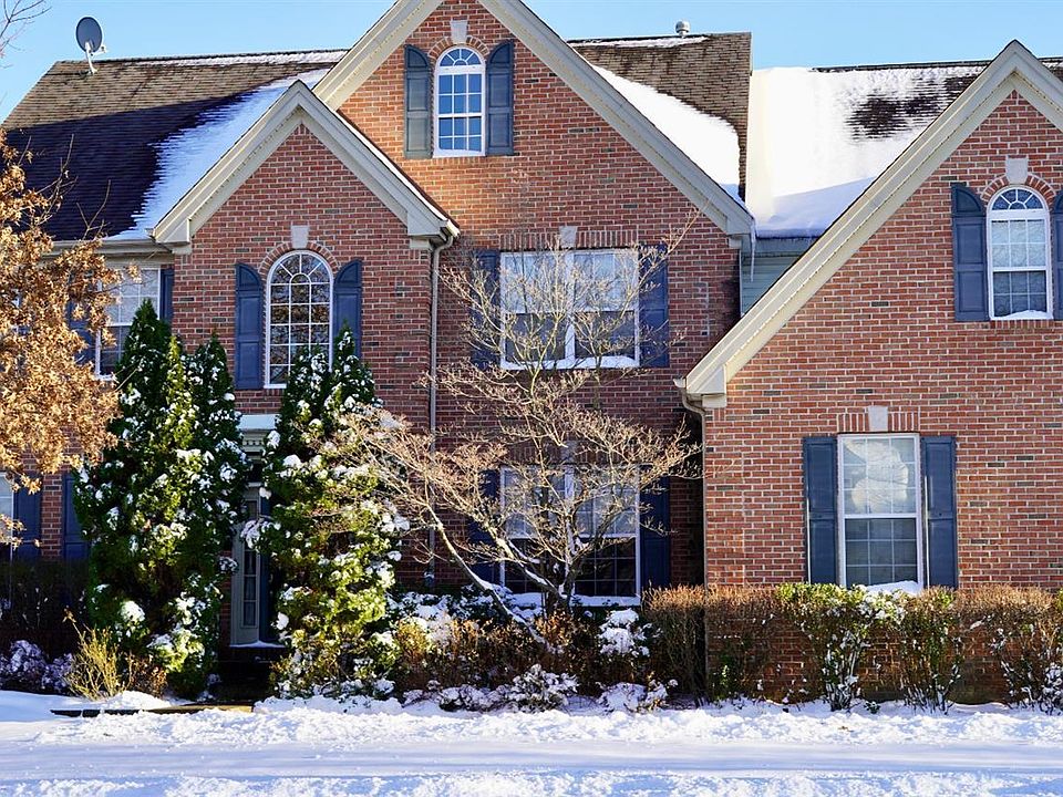 2nd image of 72 Kelly Way