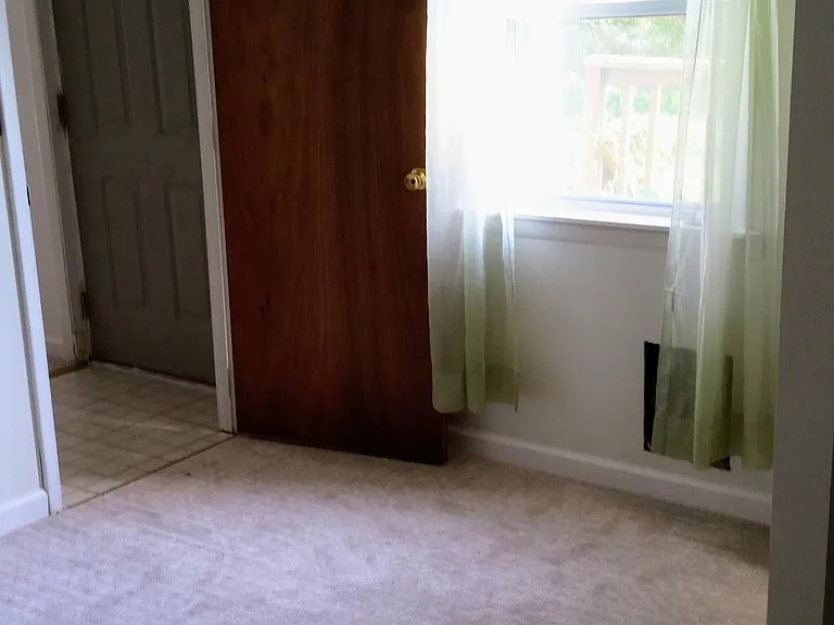 1342 Lake Ave — Photo 3
