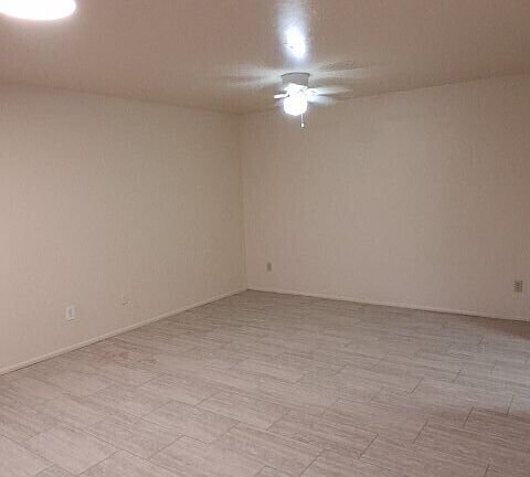 2nd image of 2698 N 43rd Ave #34B