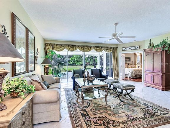 4th image of 3650 Doral St