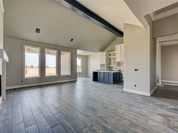 5th image of 15704 Bending Oak Ct