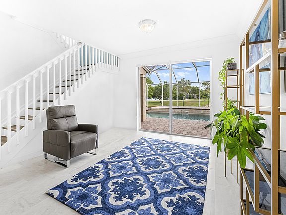 4th image of 6575 Spring Meadow Drive