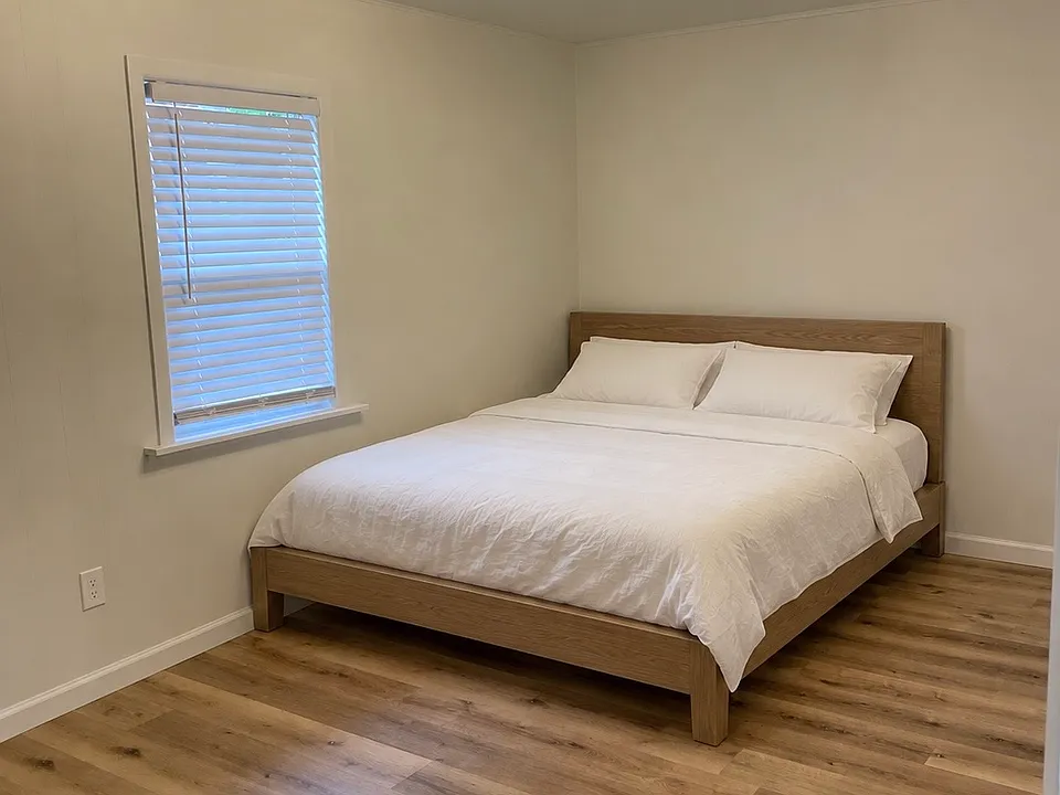 300 W Center St #4