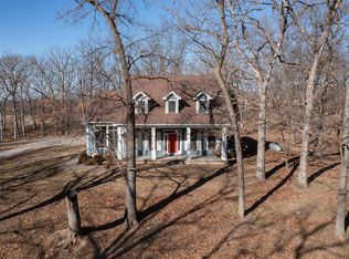 2696 County Road 2220, Moberly, MO 65270