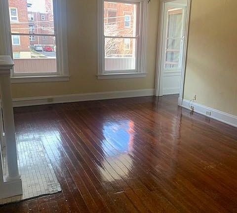 5th image of 3404 Middleton Ave #17