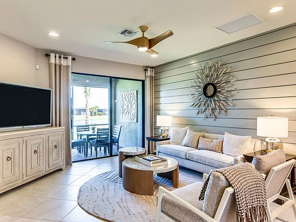 Spacious Gathering Room with sliding glass doors to covered lanai