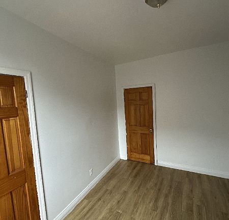 5th image of 1402 Clay Ave APT 4A