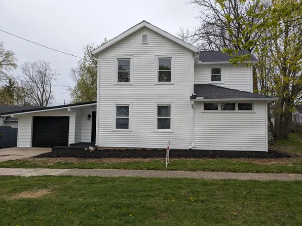 128 Summit St, Ionia, MI 48846