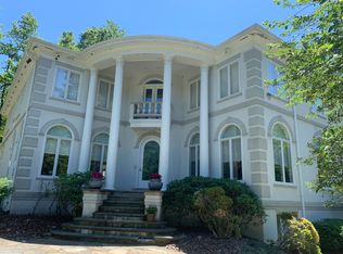 6430 Bradley Blvd, Bethesda, MD 20817