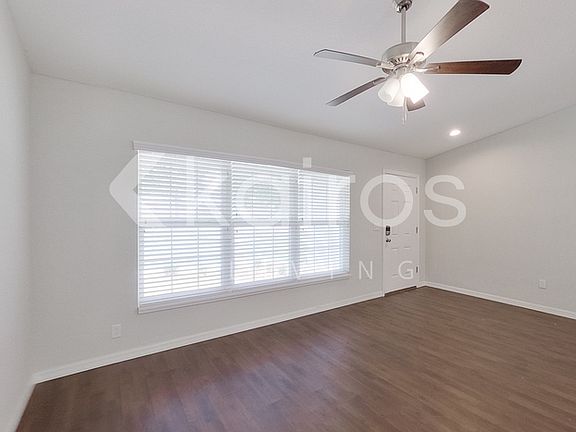 3rd image of 3820 SE 136th Pl