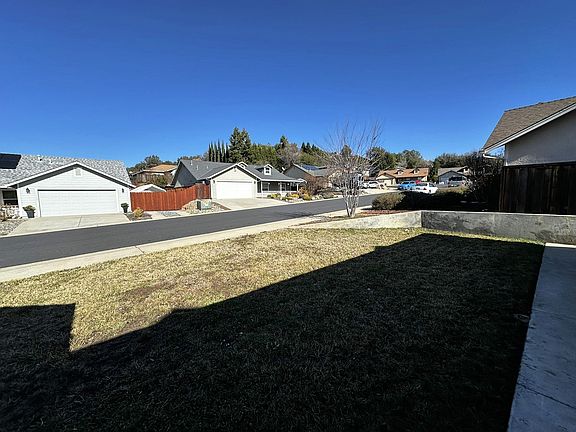 3rd image of 10849 Countryside Ct