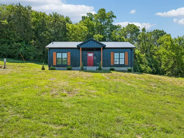 8465 Hartsville Park, Lebanon, TN 37087