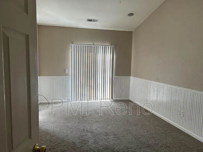 9000 Mahon Dr — Photo 10