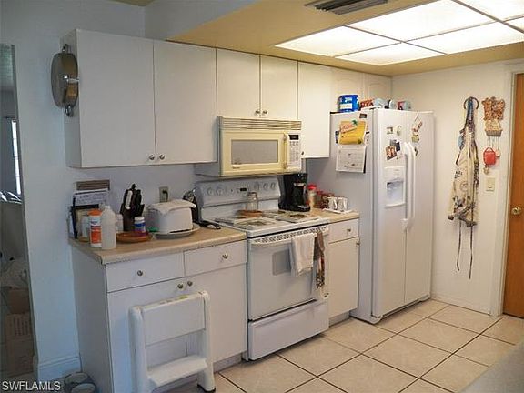 3rd image of 568 Tangelo Ct