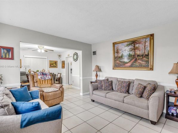 hialeah-florida-43959496 picture