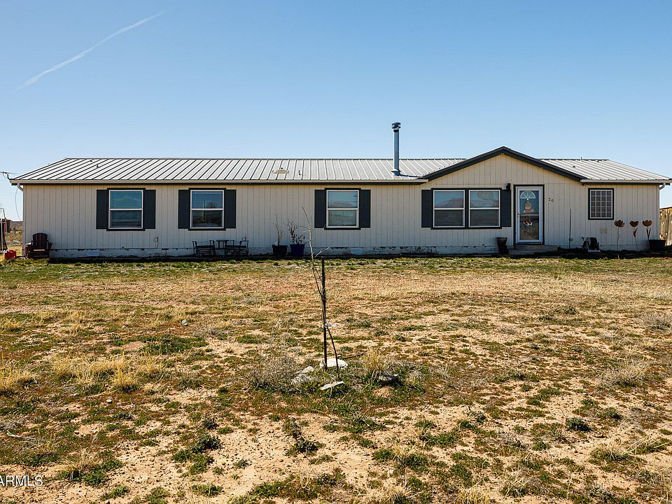1st image of 20 W Griffiths Lane