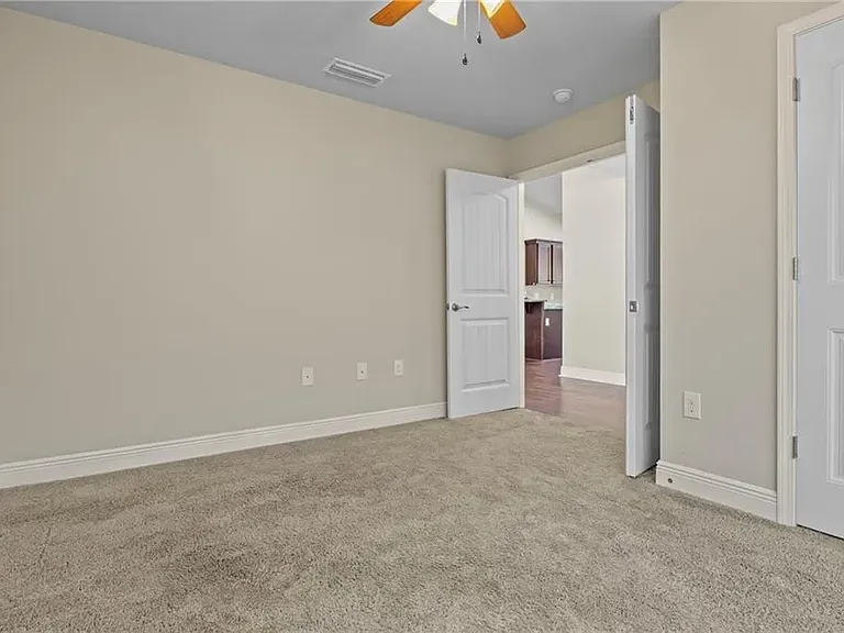 Bedroom 2 / Office
