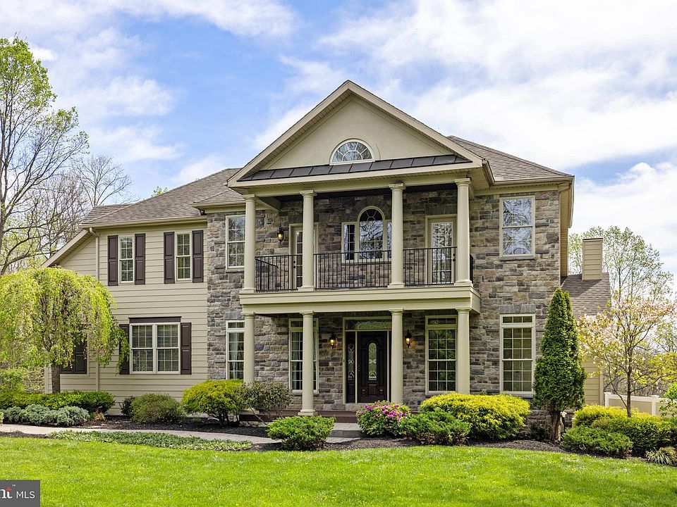 2nd image of 380 May Apple Ln