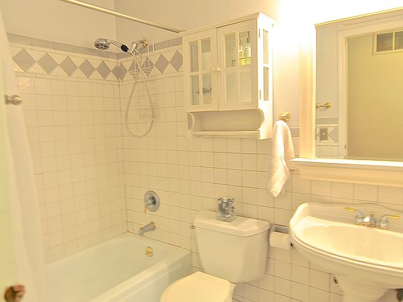 2nd image of 151 Greenway Dr