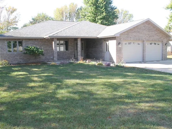812 6th St SW, Spencer, IA 51301