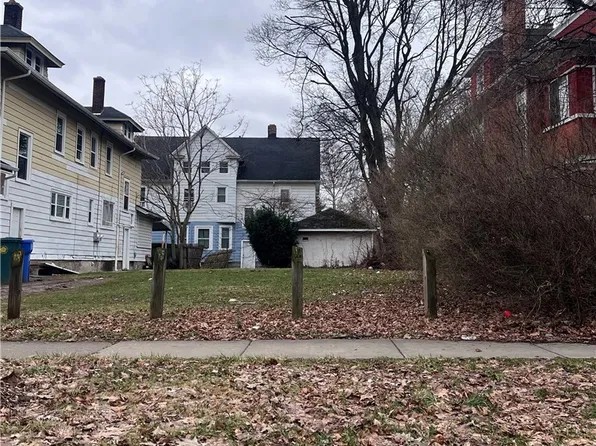 381 Arnett Blvd #17, Rochester, NY 14619