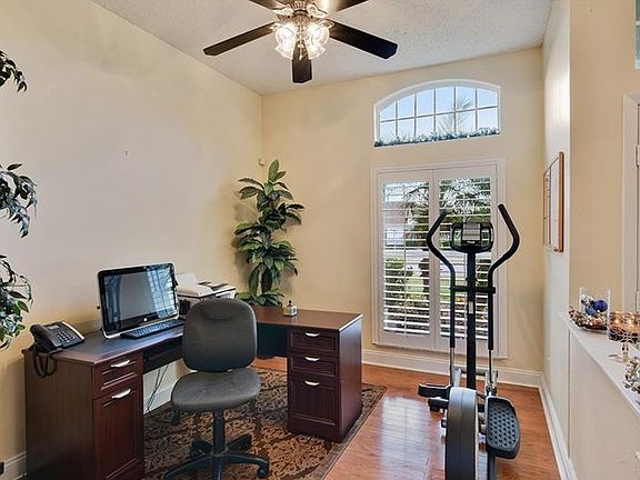 4th image of 7116 Coral Cove Dr