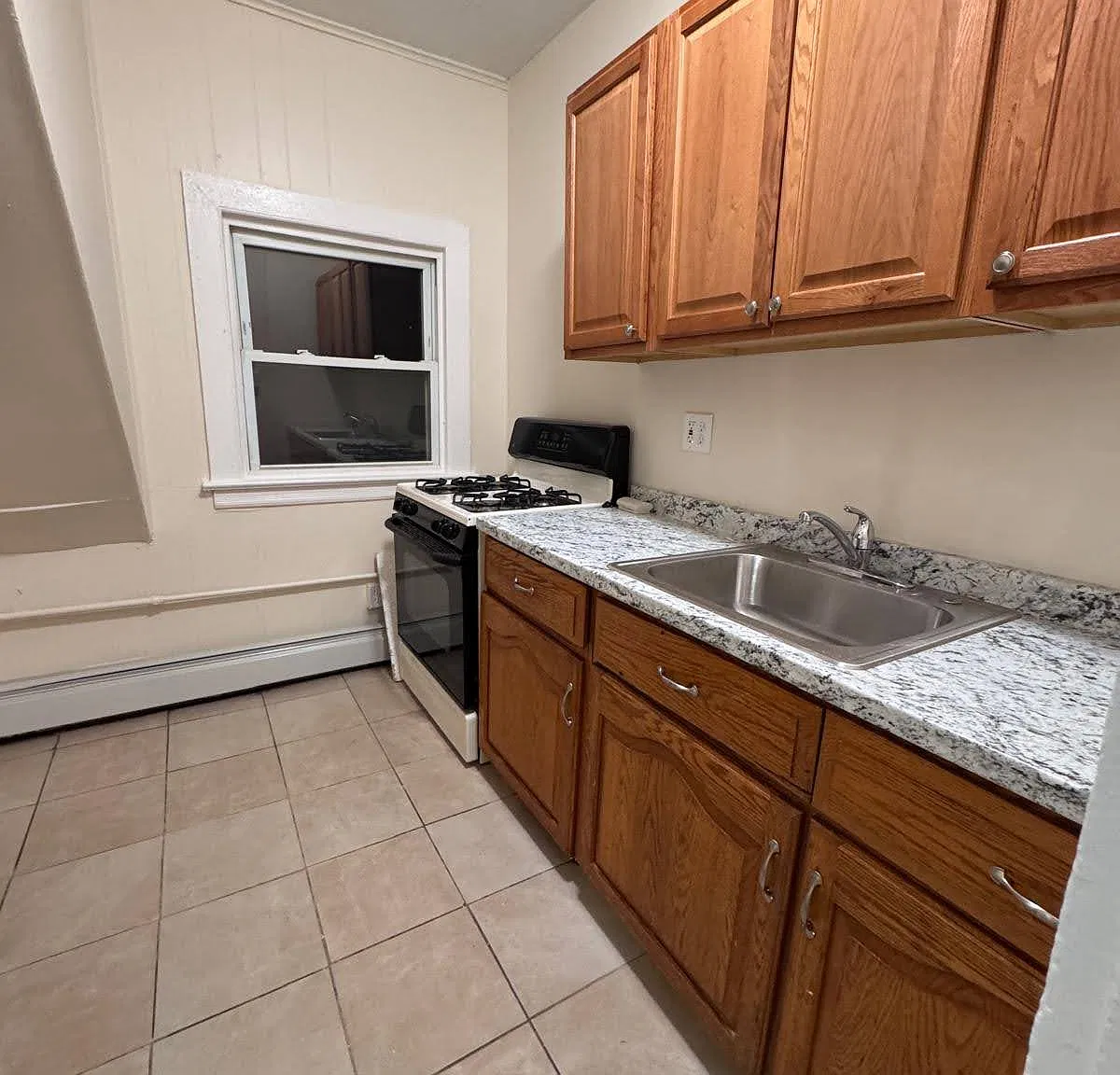 3 bed, $800 — Photo 4