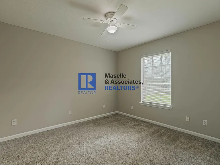 225 McLaurin Dr — Photo 20