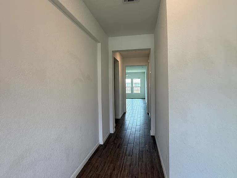 5907 Corsicana Cv — Photo 14
